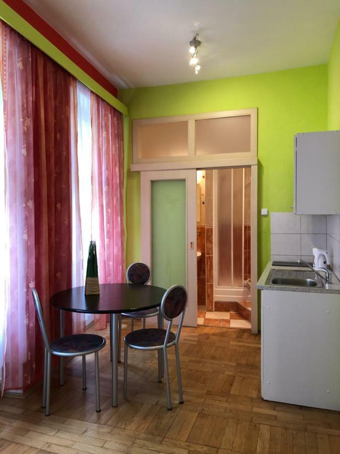 Apartman Orchidej U Vridla Karlovy Vary Exterior foto
